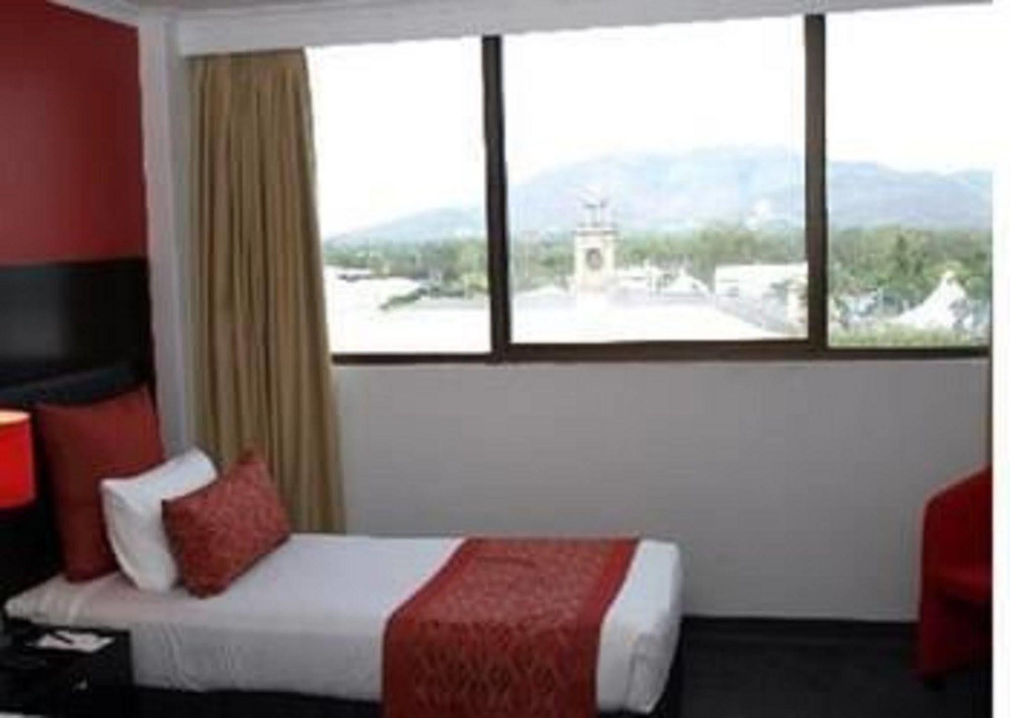 Leichhardt Hotel Rockhampton Eksteriør billede