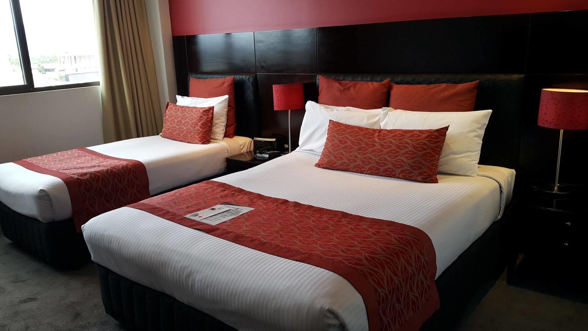 Leichhardt Hotel Rockhampton Eksteriør billede